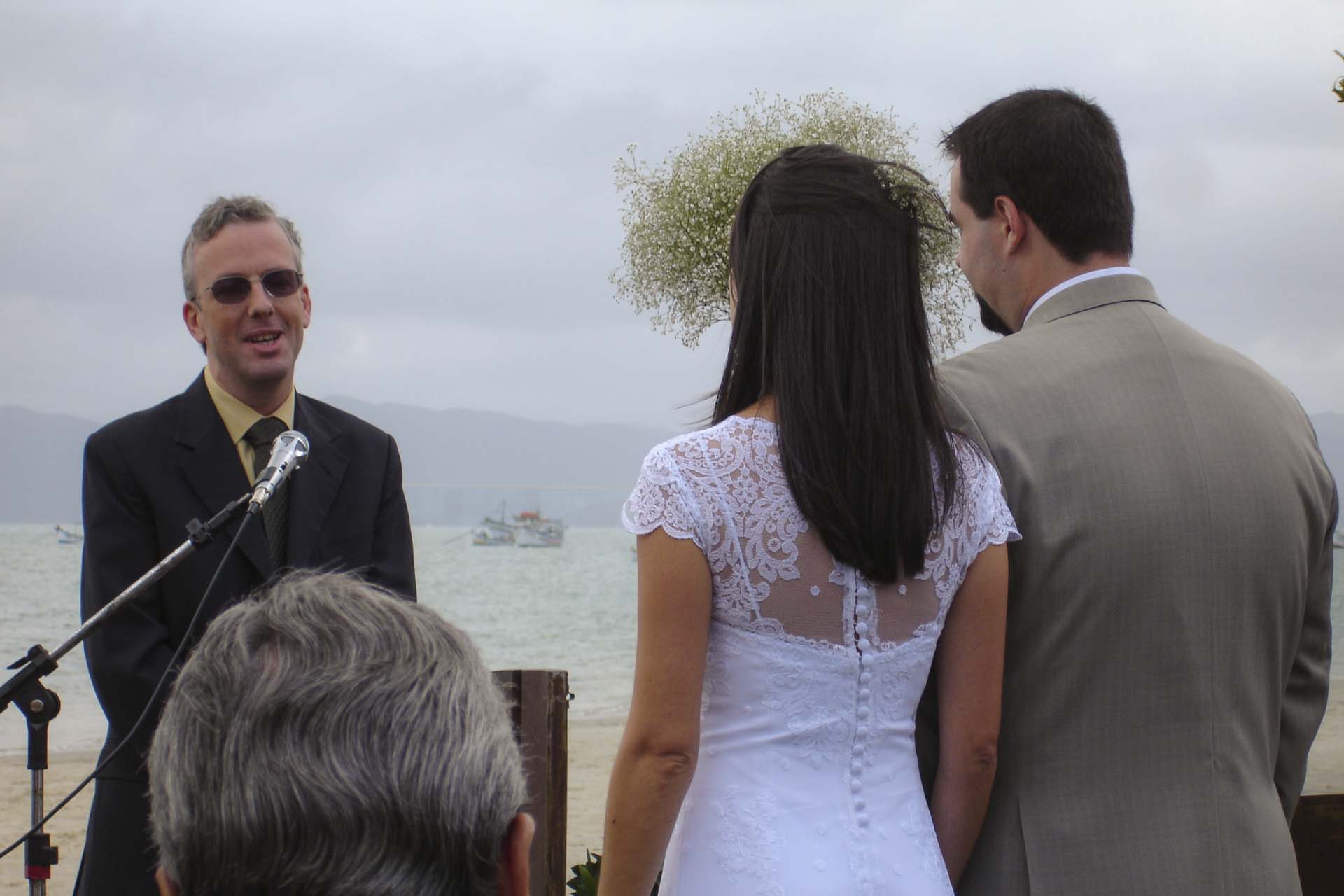 Marcos anna beach wedding andrew king preacher photography Florianopolis