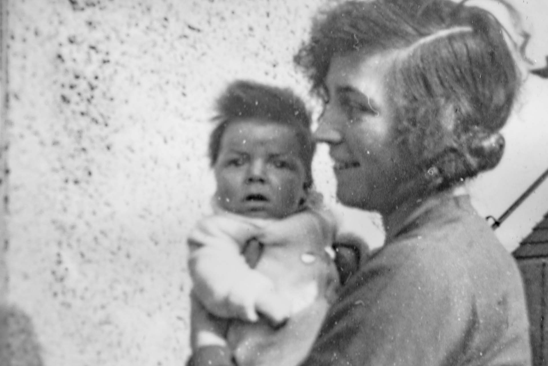 David King with his mother Spring 1936