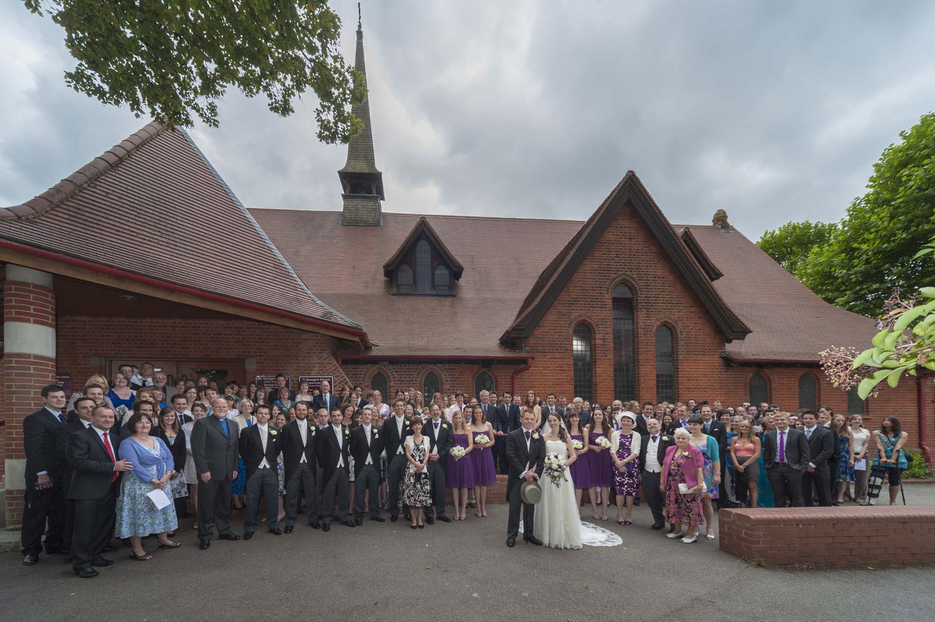 Ashtead Surrey Wedding photographer St georges church large wedding group article on extreme wide angle lenses