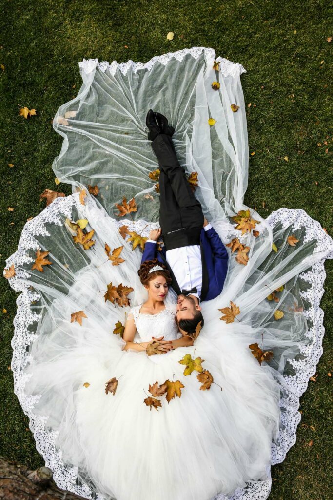 bride and groom pexels-pixabay-265722 London wedding photographers