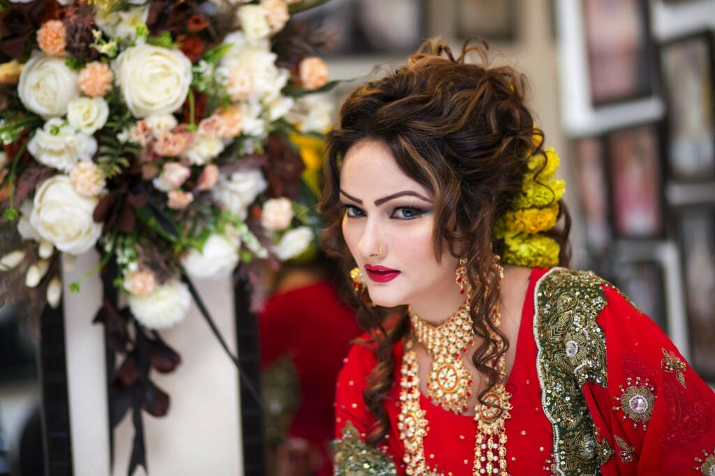 bride in red pexels-qazi-ikram-haq-1385478 London wedding photographers